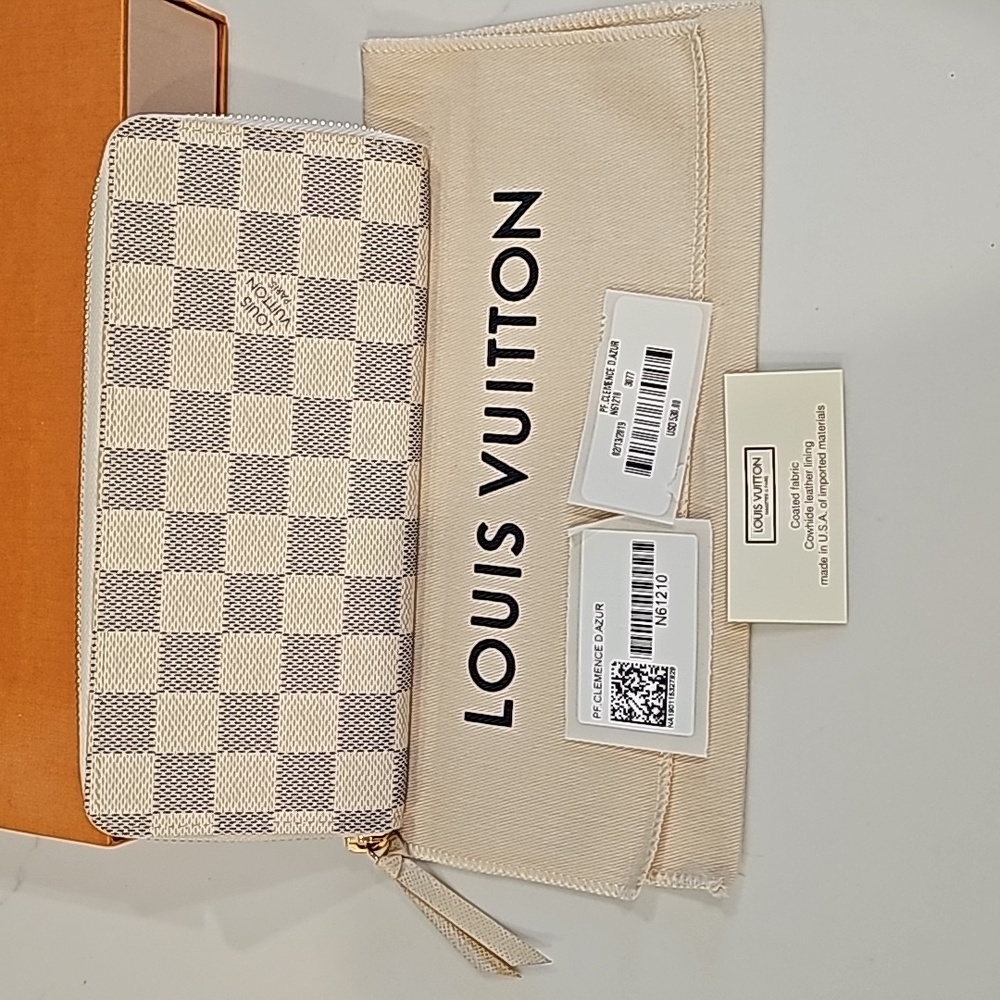 Louis Vuitton Clemence Wallet Damier Azur - Picture 10 of 11